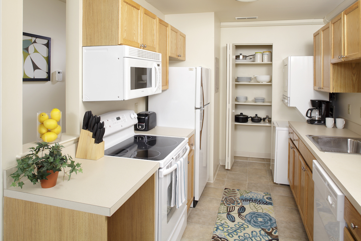 East Mountain Apartments  Image 1