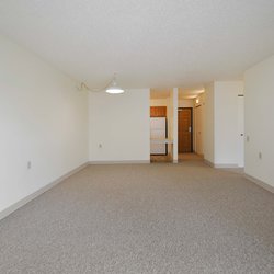 Riverfront Apartments Image 10