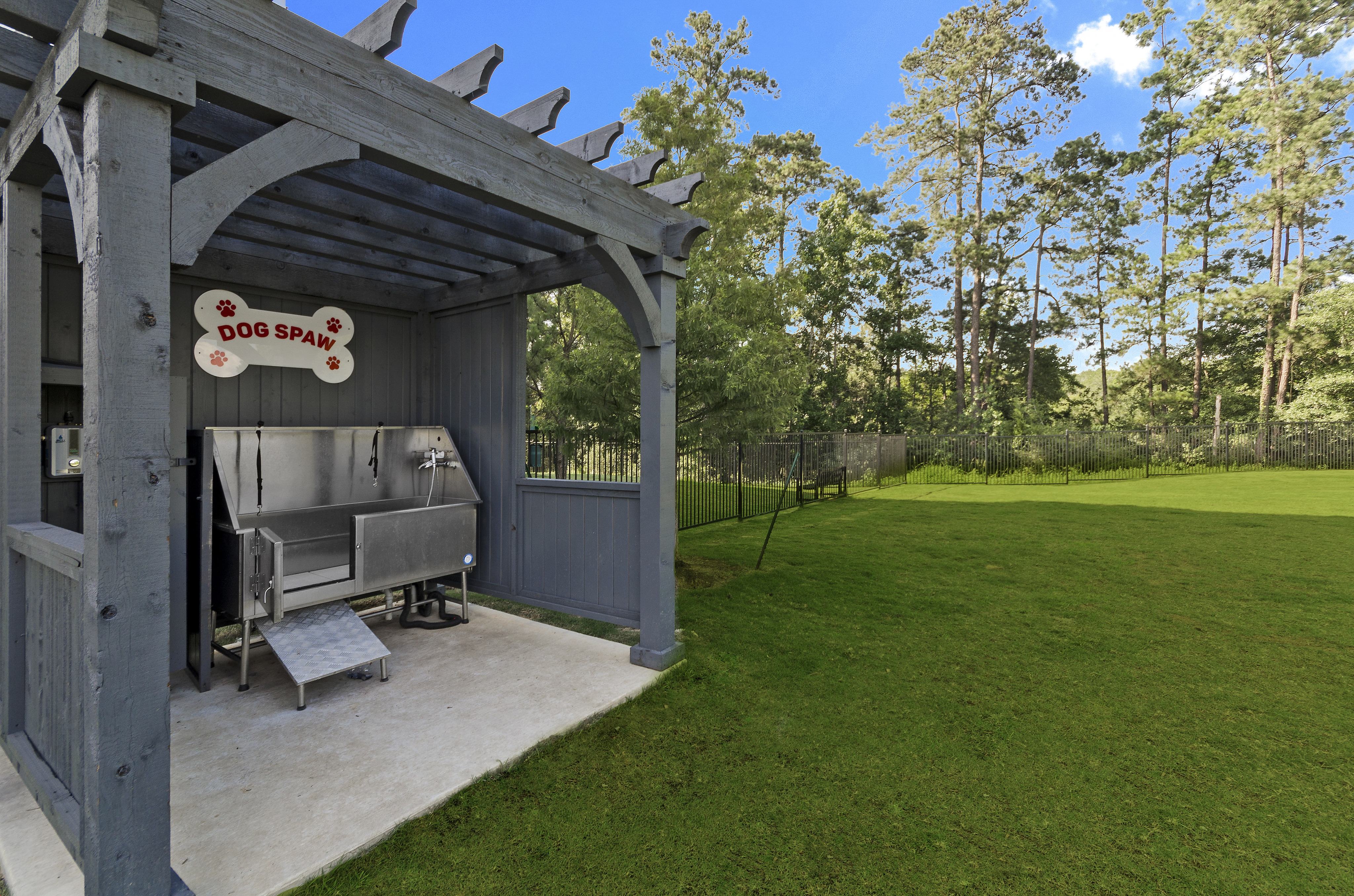 The Towers Woodland Image 55