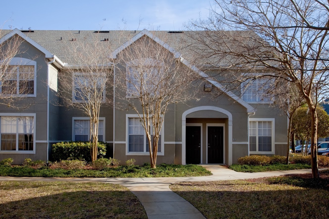 Bell Lansbrook Village Image 1