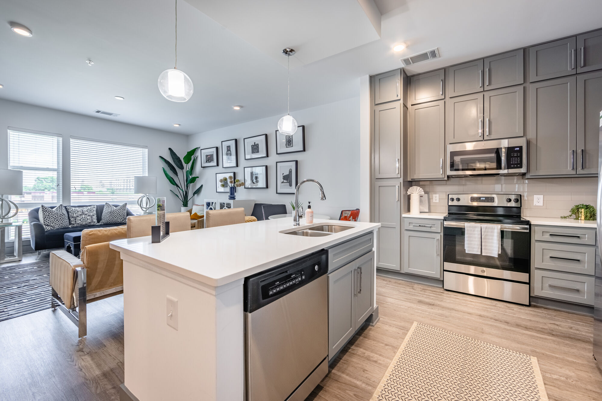 Uptown 550 Image 34