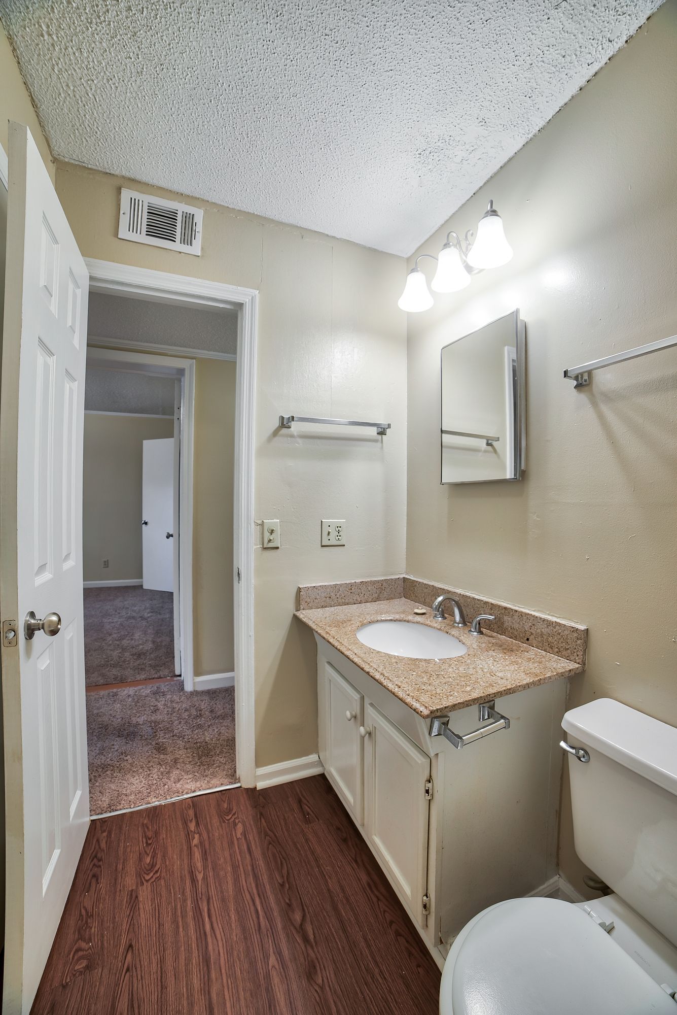 Patriot Place Apartments Image 7