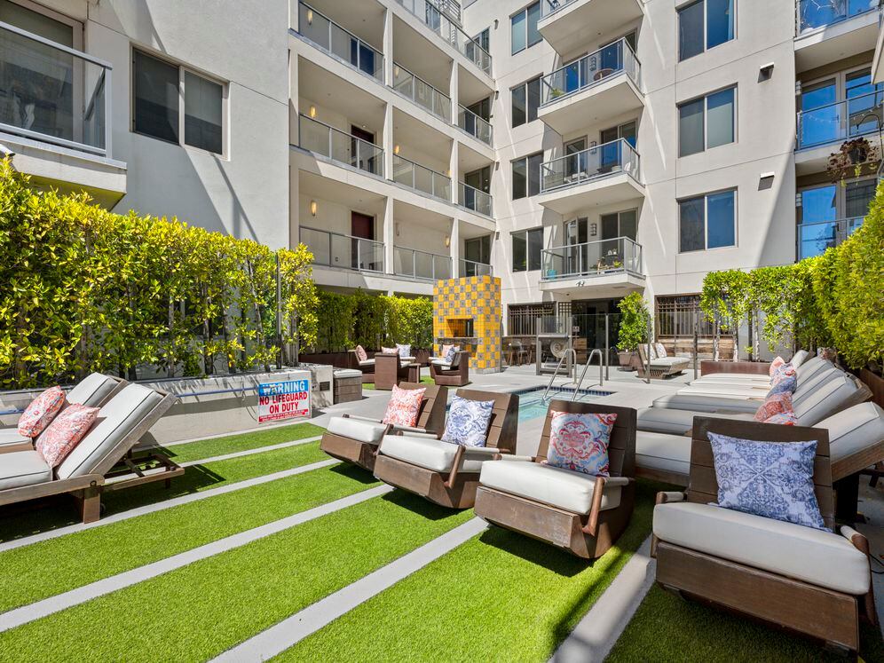 Spa terrace with lounge seating