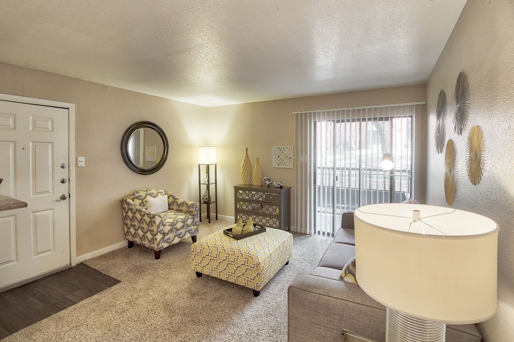 Promontory Point Apartments Image 5