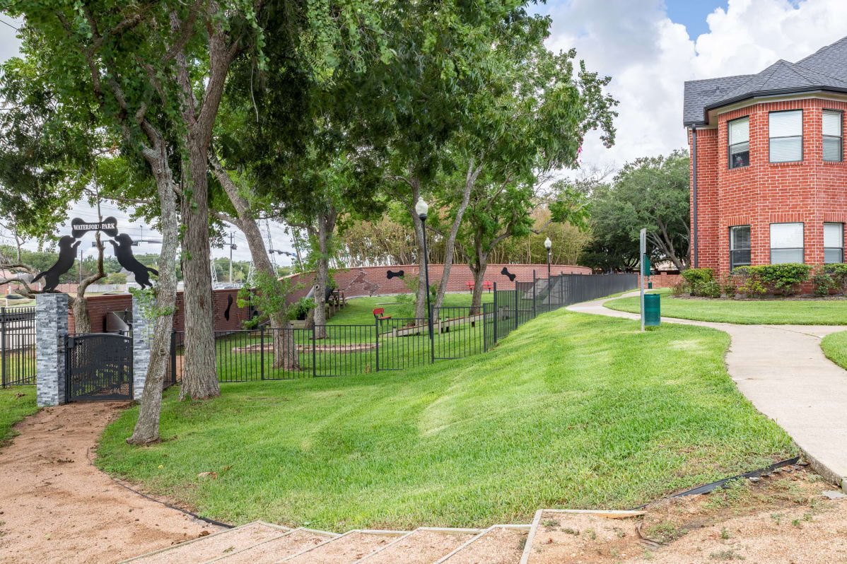 Park at Waterford Harbor Image 3