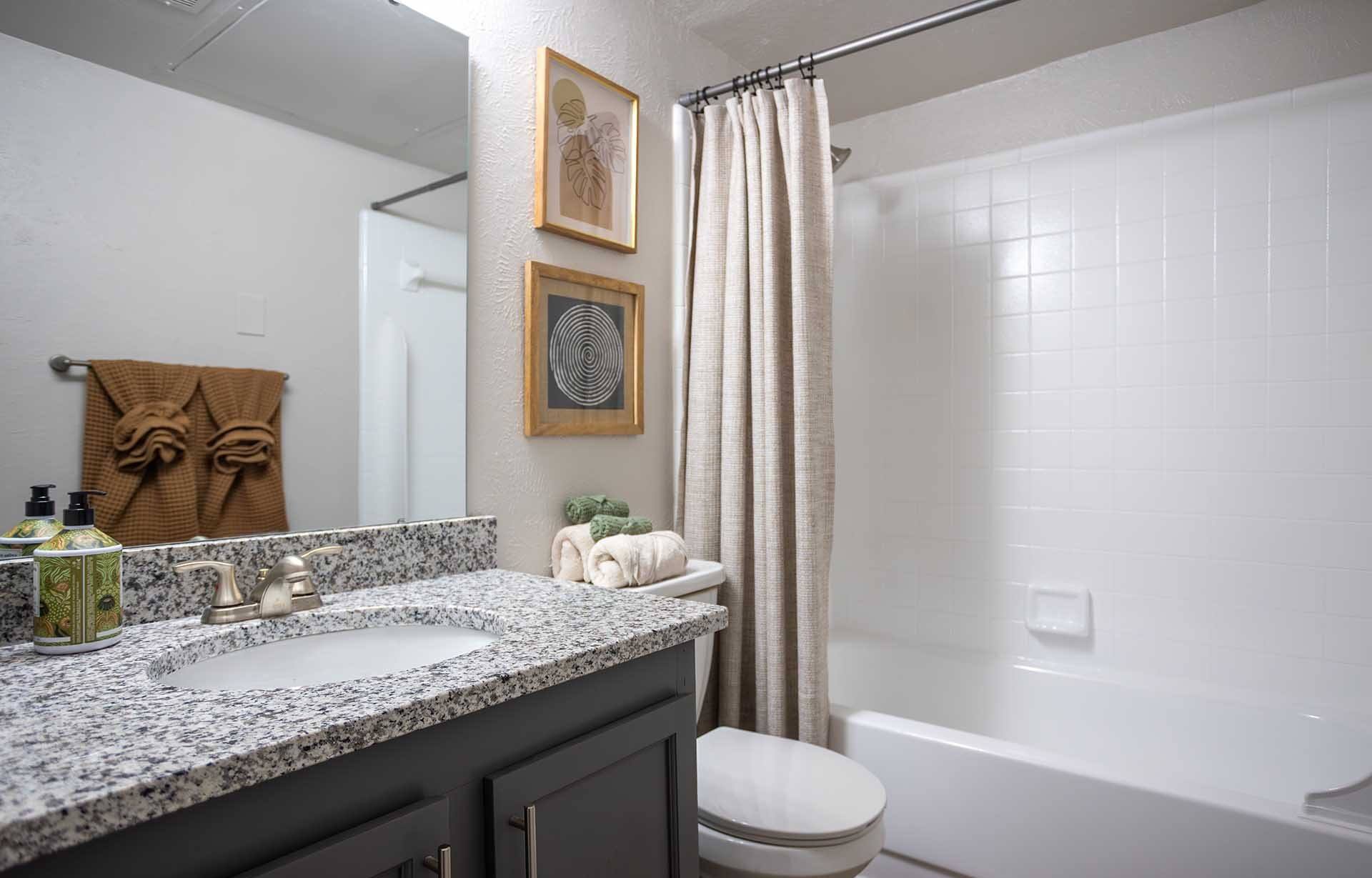 Wildwood Apartments Image 15