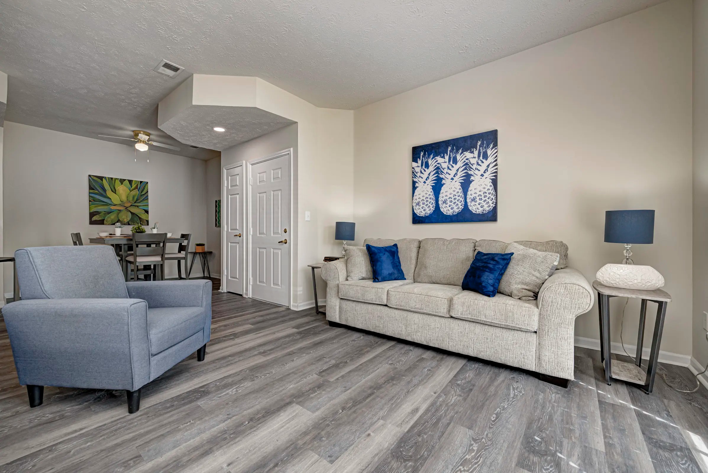 Autumn Chase Image 5