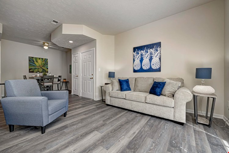 Autumn Chase Image 5