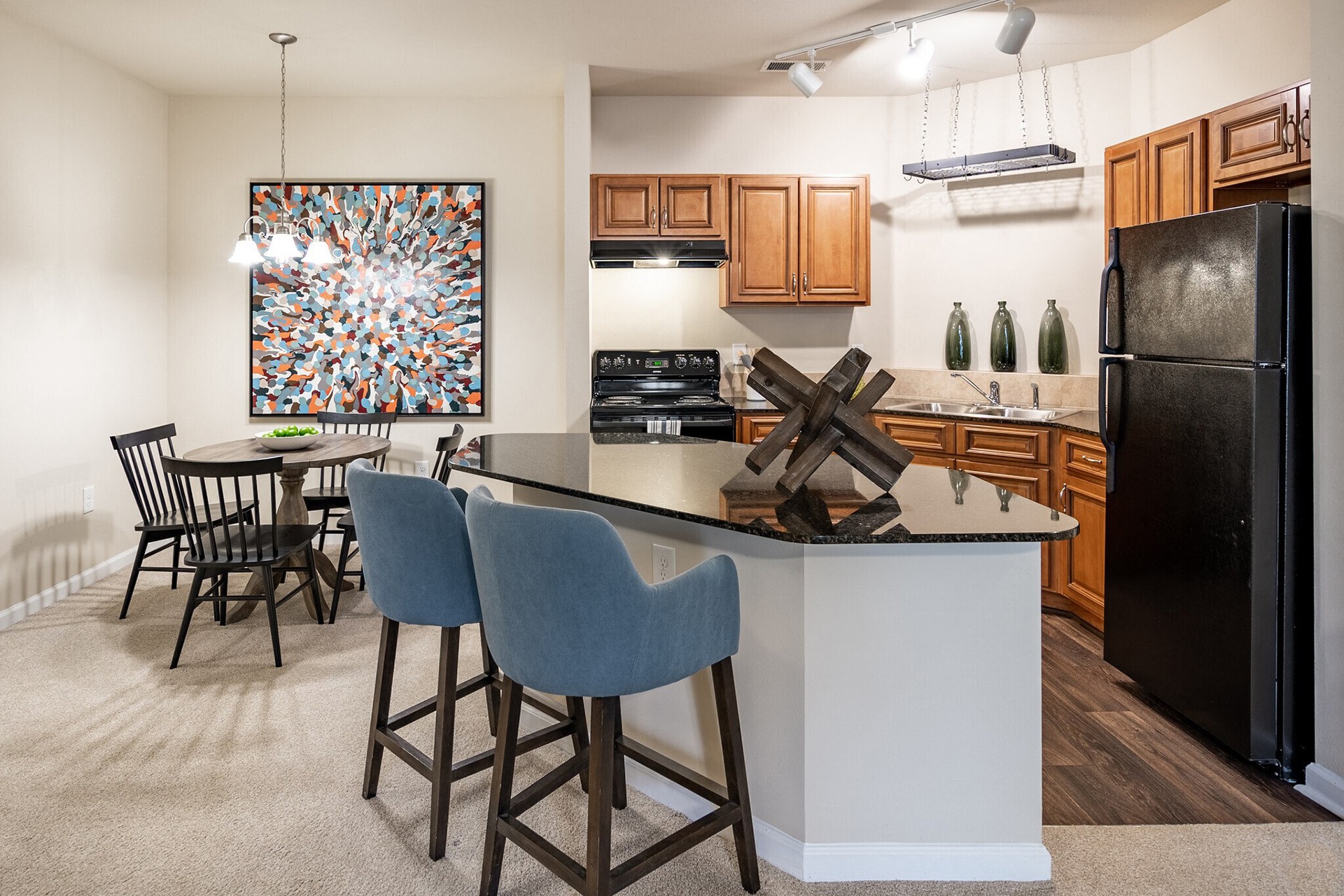 Woodland Trail Apartments Image 5