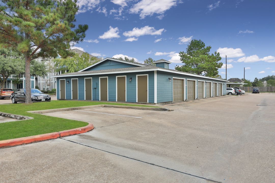 Enclave At Woodbridge Image 31