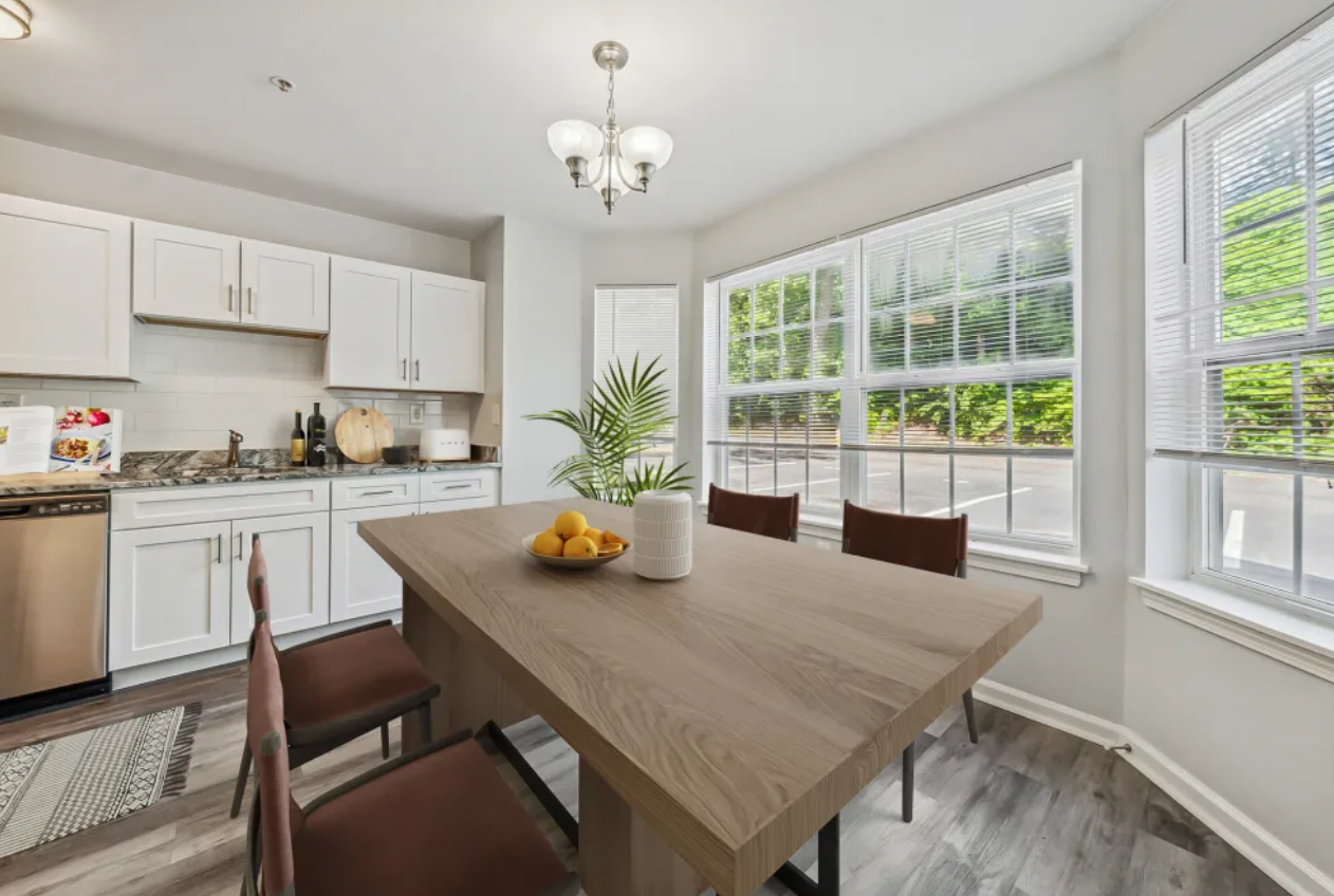 Summit at Mill Ridge Image 8