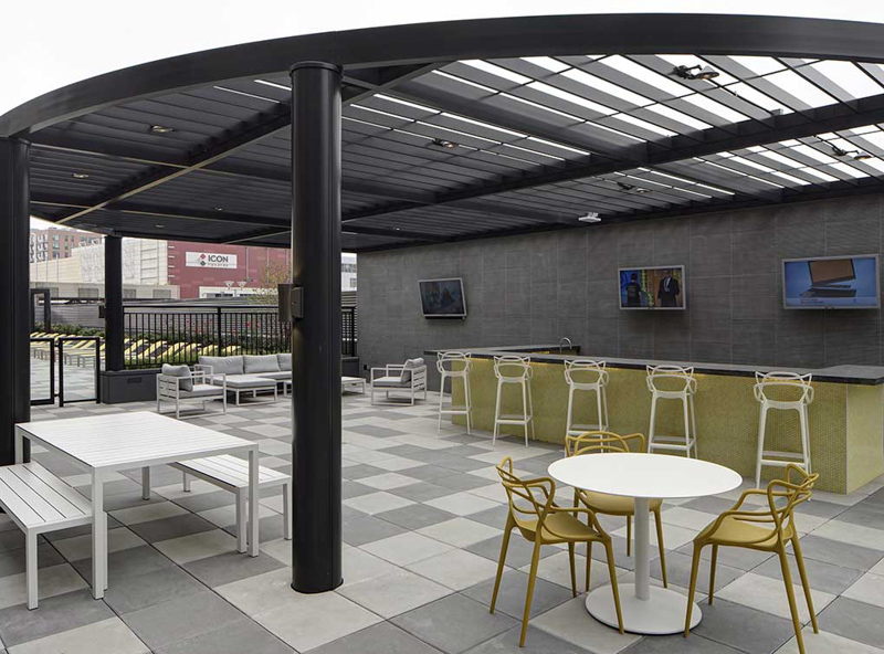 Outdoor Kitchen