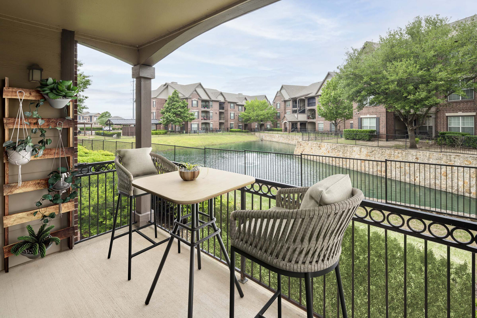 Camden Panther Creek Image 19