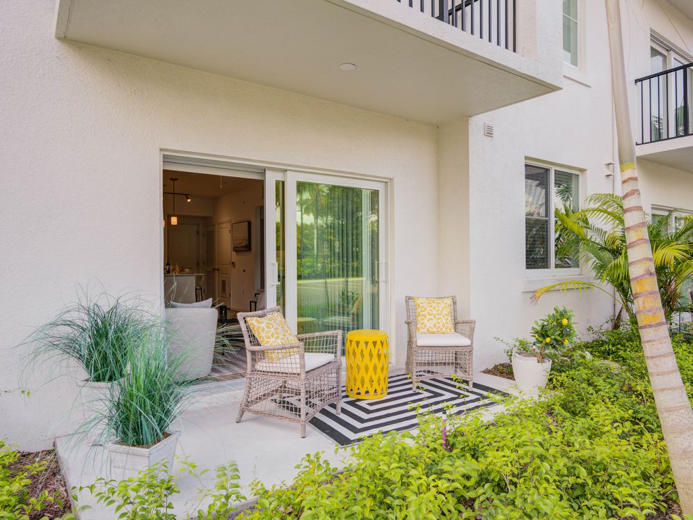 East Phase Apartment with patio (in select apartments)