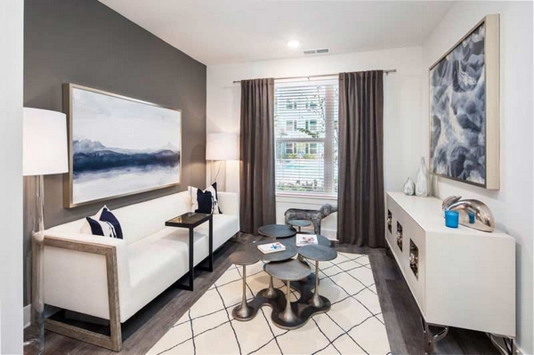 Allure on Parkway Image 13