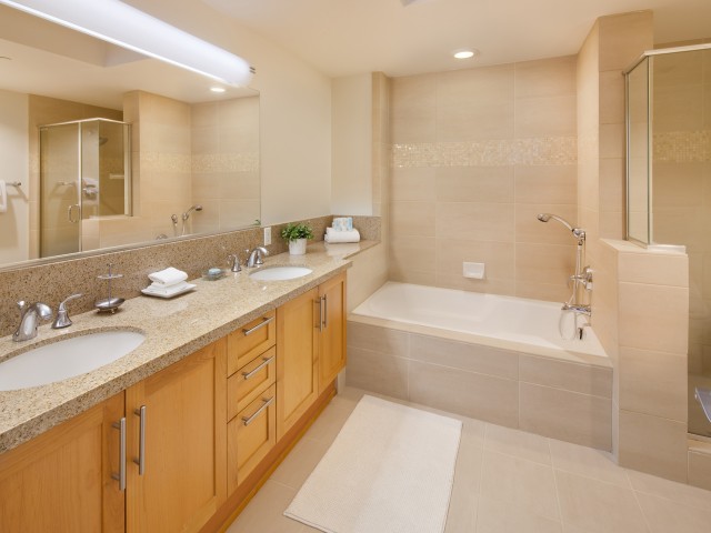 Wilshire Margot Image 17