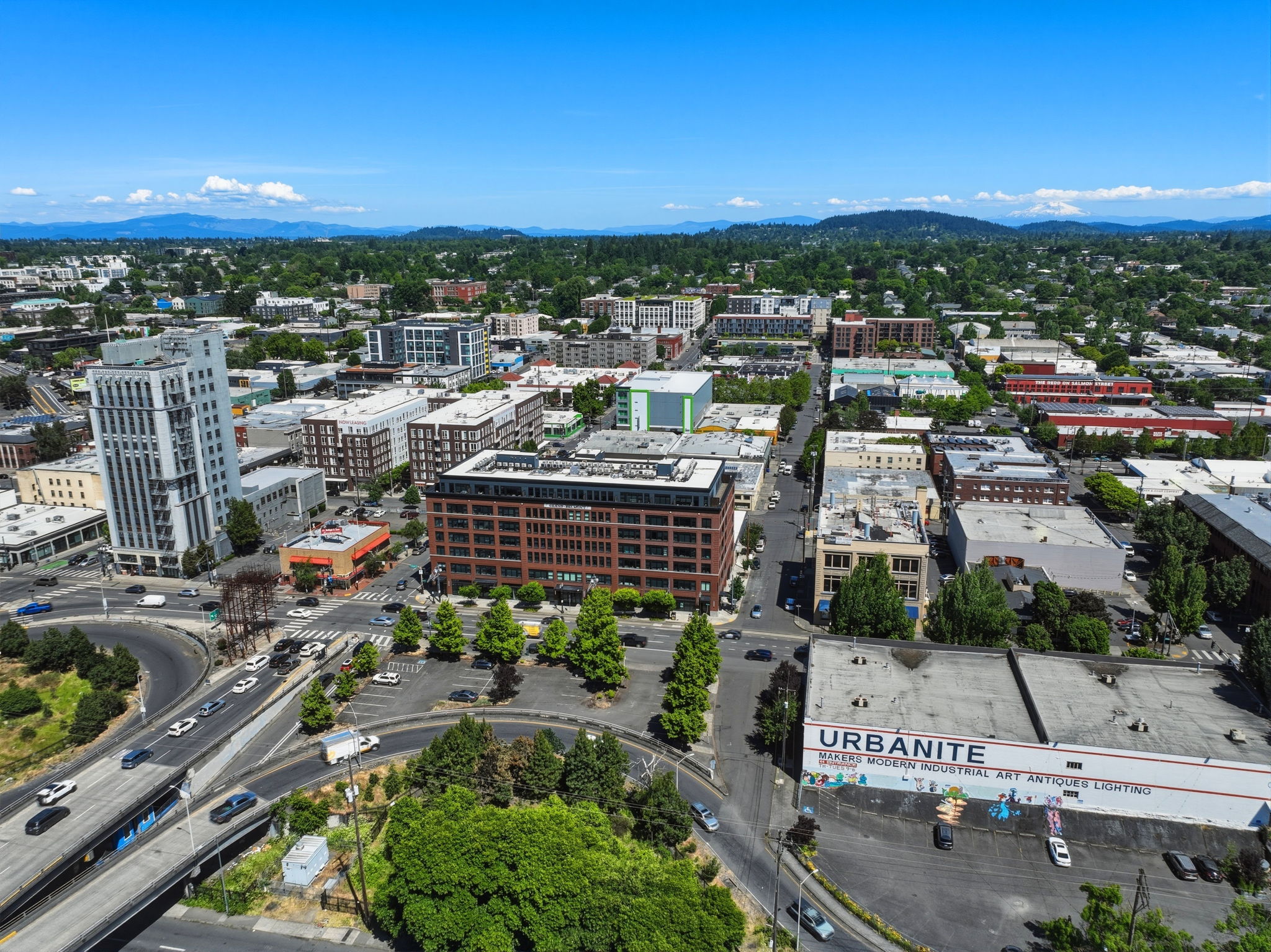 Grand Belmont Image 77