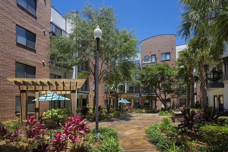 Camden Orange Court Image 14