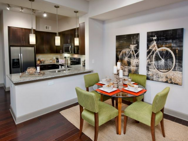 Elle of Buckhead Image 24