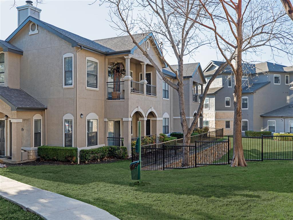 The Vineyards Image 3