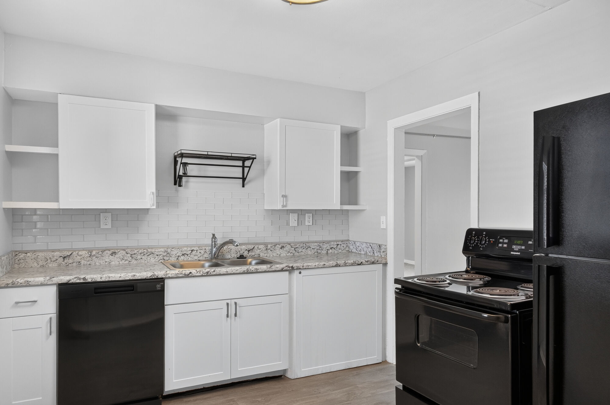 Ridgeside Flats Image 3