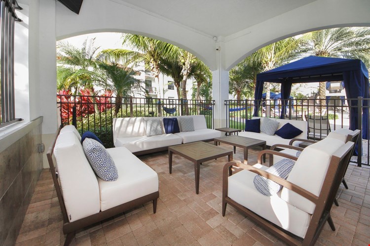 Barcelona Jupiter Image 15