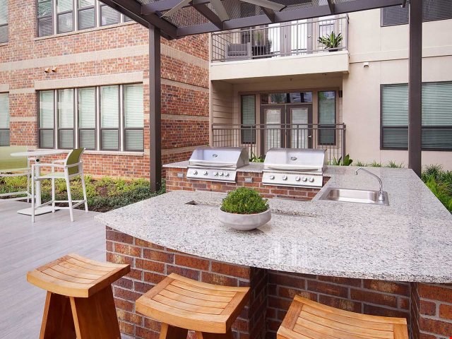 Apartments At Muse At Museum District Houston