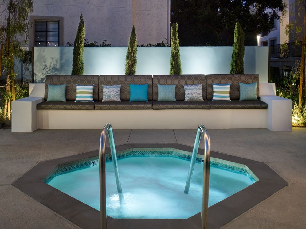 Jacuzzi and Lounge Seating