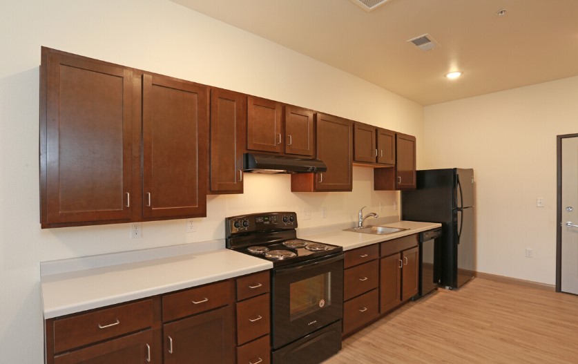 Littleton Crossing Image 2