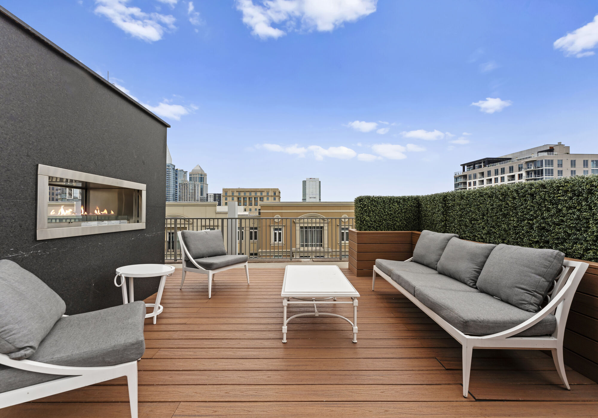 The VUE Charlotte On 5th Image 60