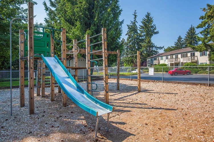 Celebration Park Apartments Image 10