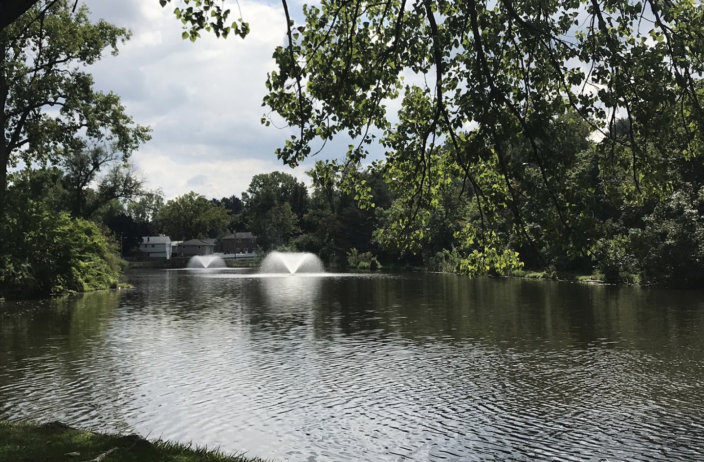Stonehenge Gardens Image 3