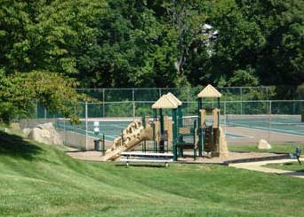 Top of the Hill Apartments Image 4