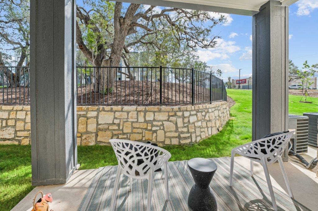 Redbird Ridge Apartments Image 17