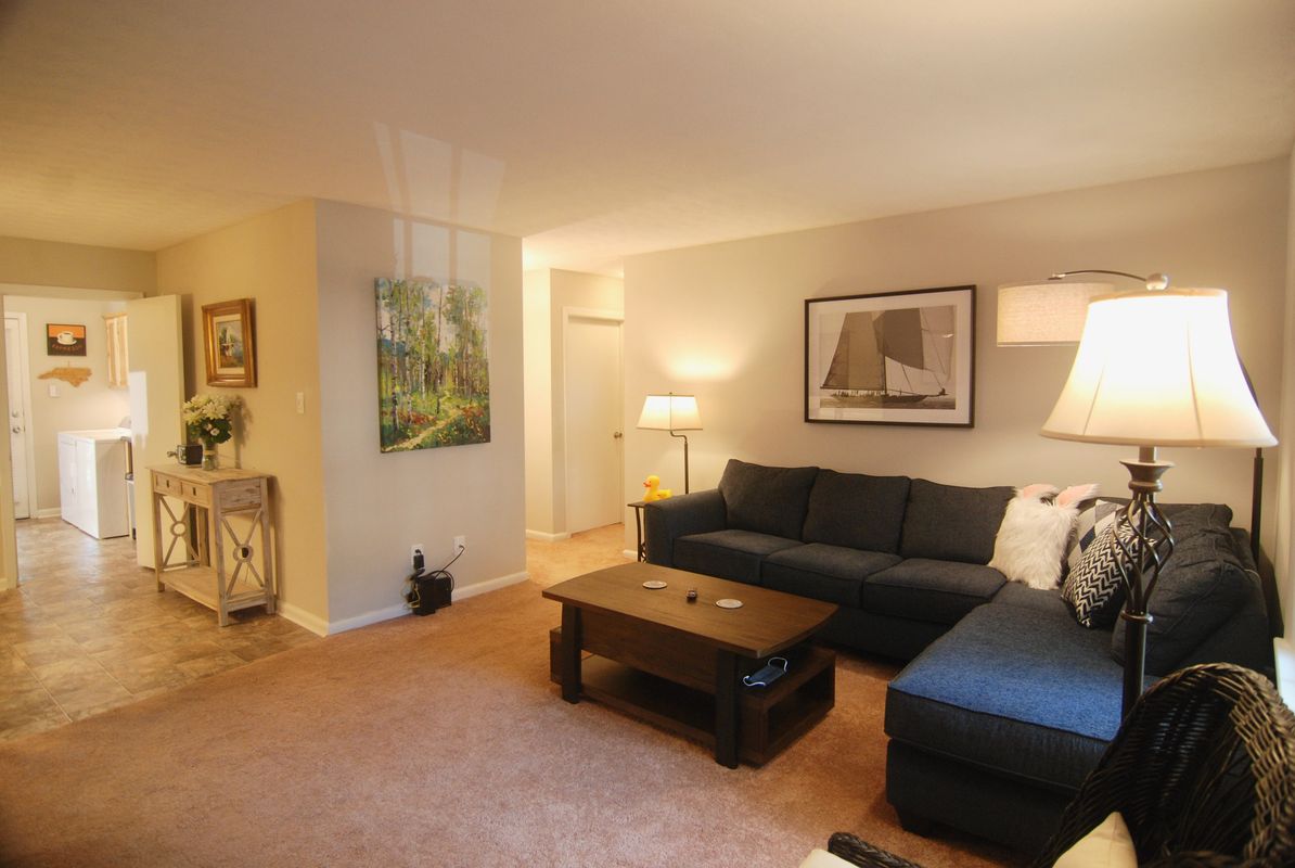 Morganton Arms Apartments Image 2