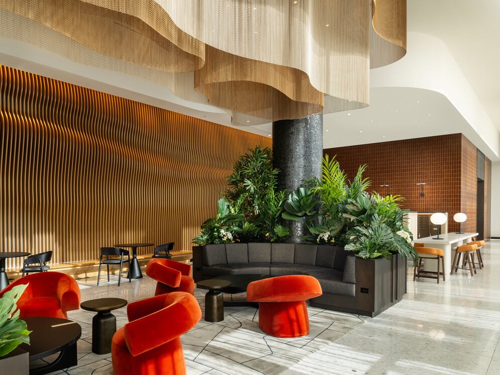 Lobby lounge