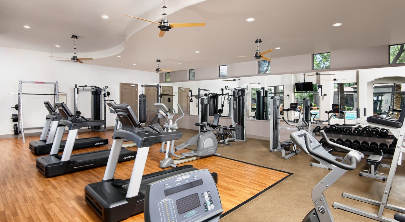 Broadstone Desert Sky Image 8