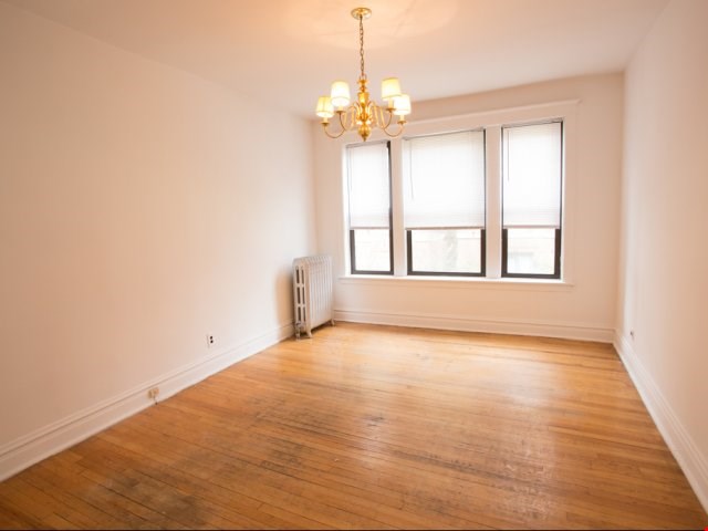 5416 S Woodlawn Avenue Image 17