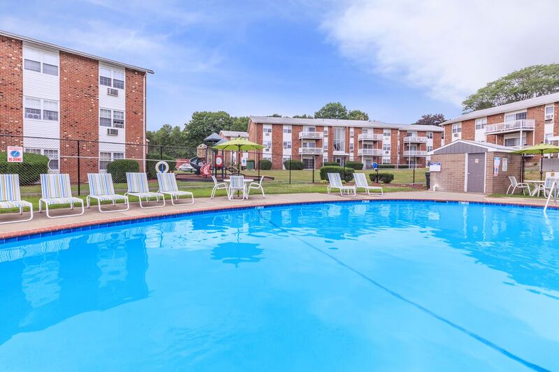 Parkview Apartments Image 5