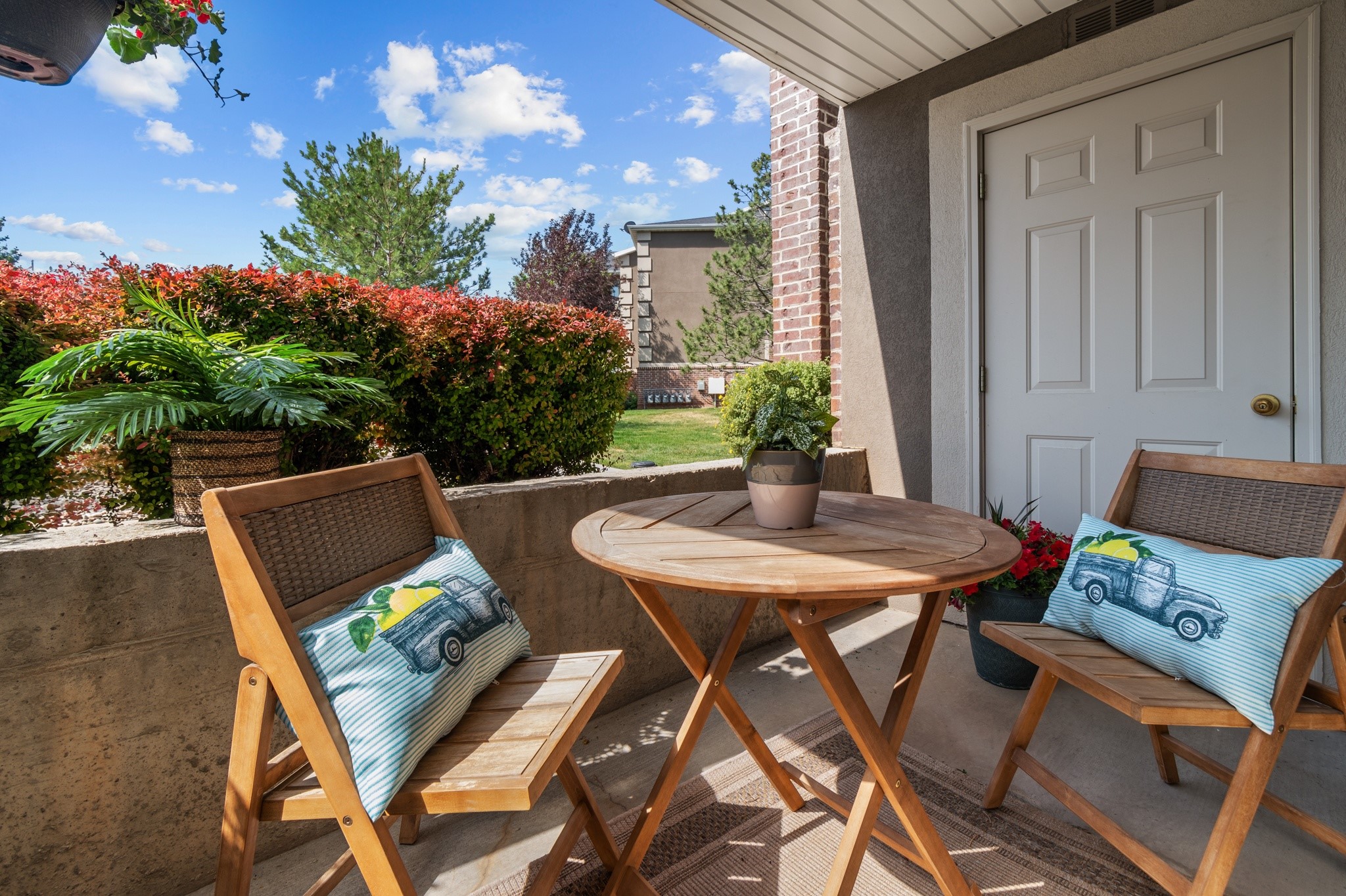 The Falls at Canyon Rim Image 31