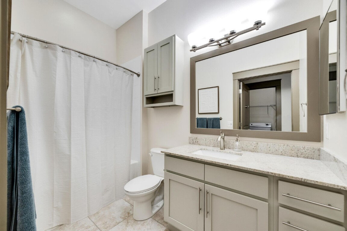 Varela Westshore Apartments Image 43