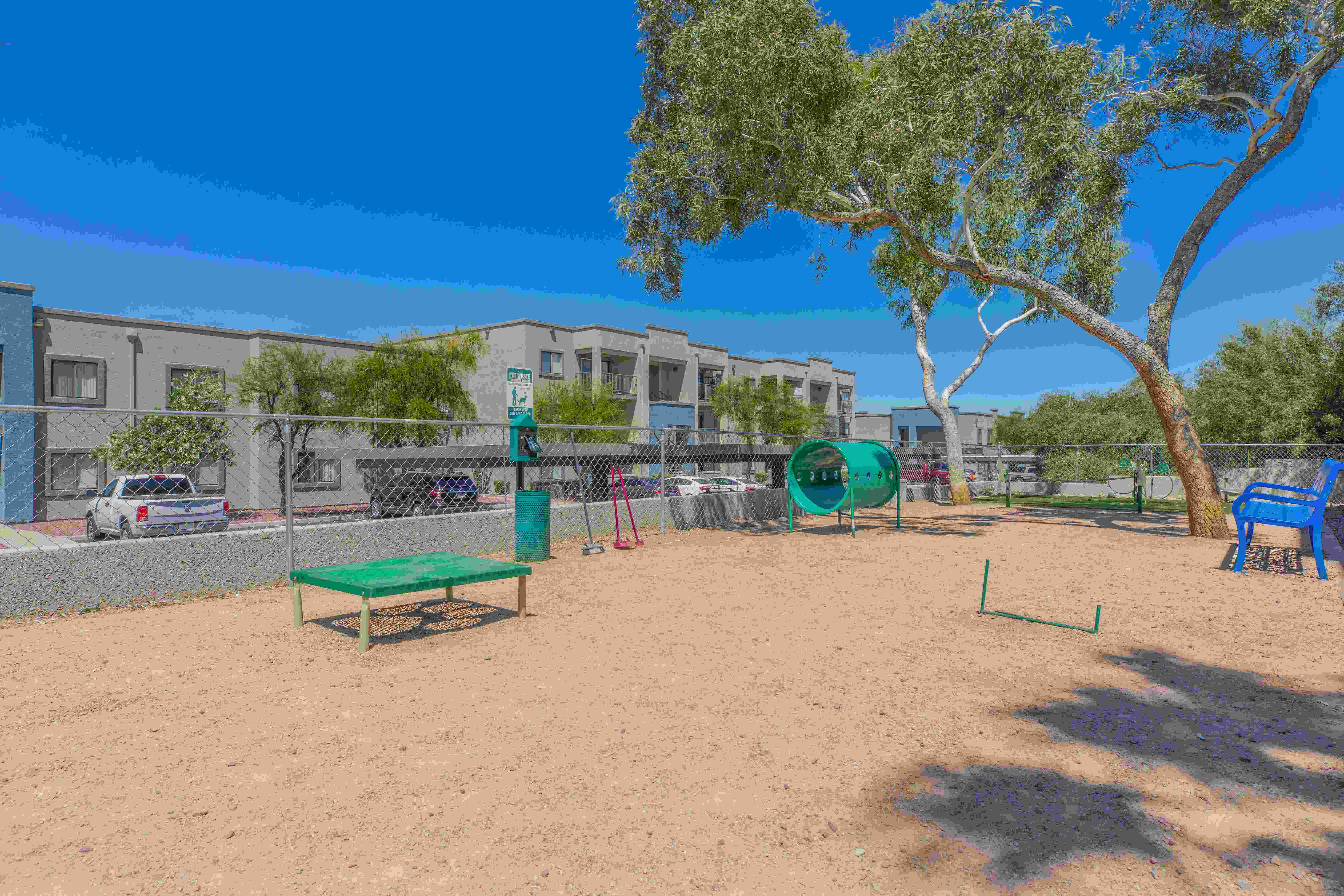 Peak at Oro Valley Image 52