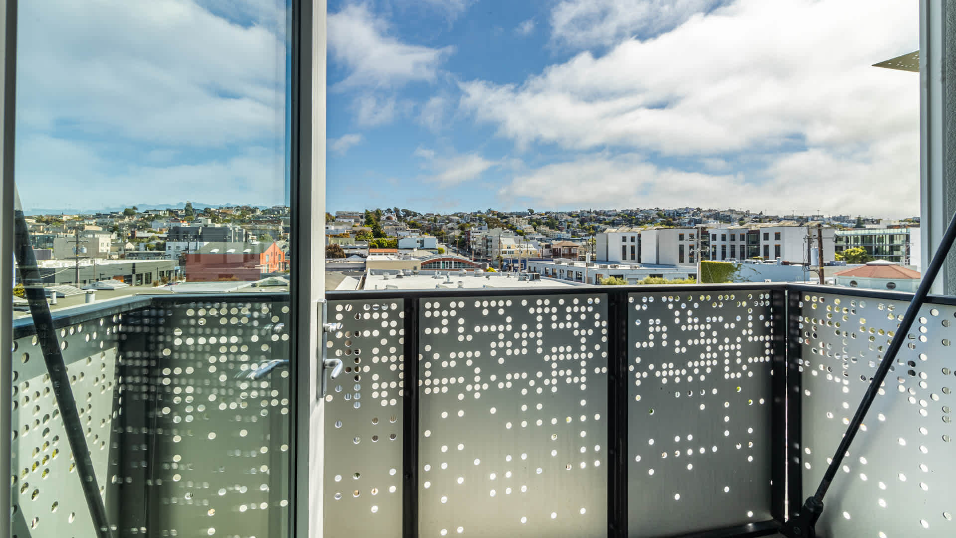 Potrero 1010  Image 72