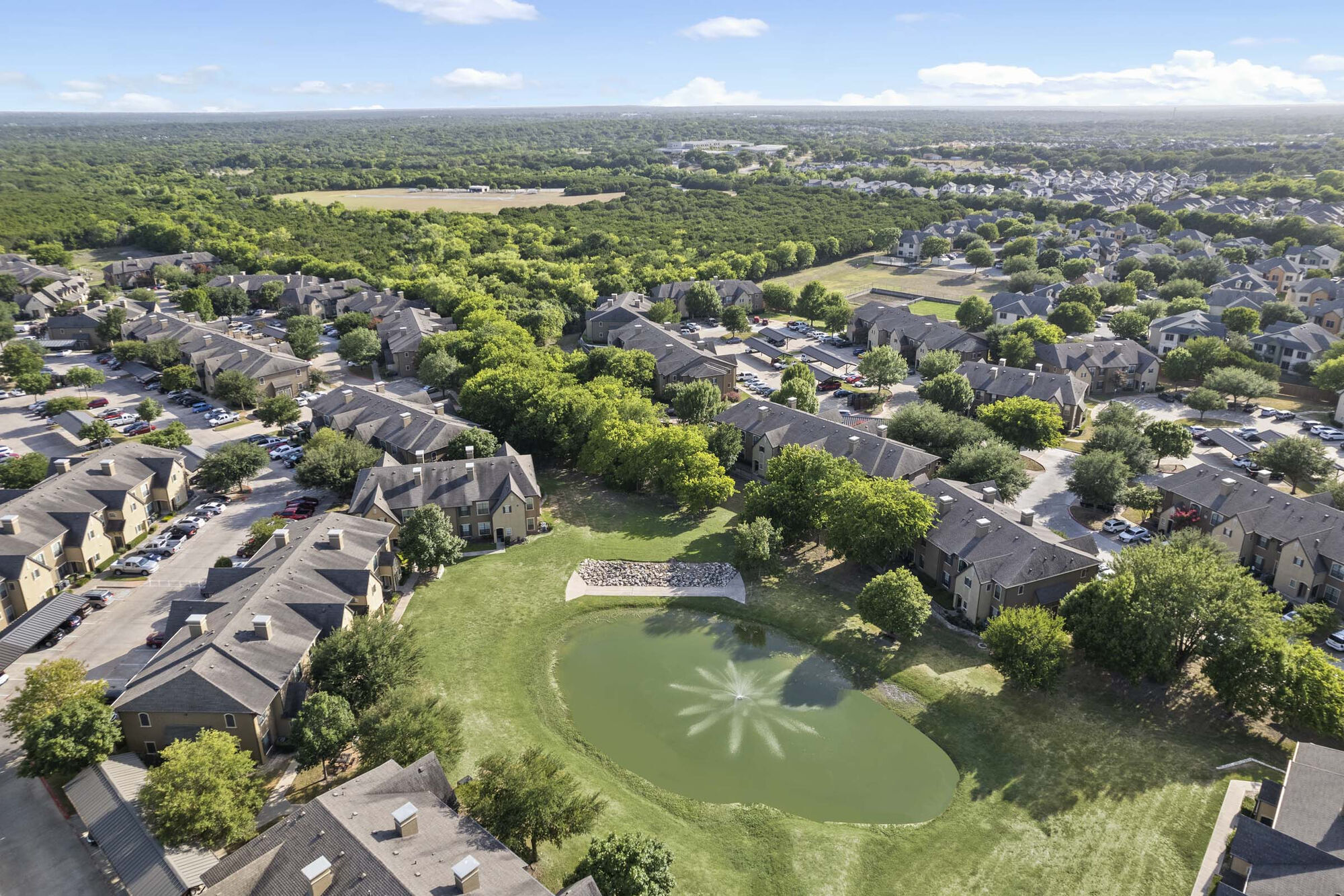 Camden Shadow Brook Image 39