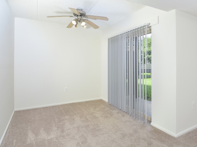 Fox Run 1 BR - Dining Room