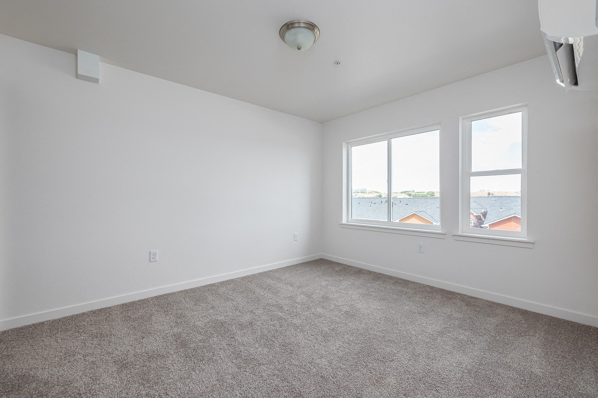 Tides at Willow Pointe Image 24