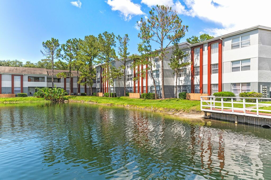 Palms at Sand Lake Image 1