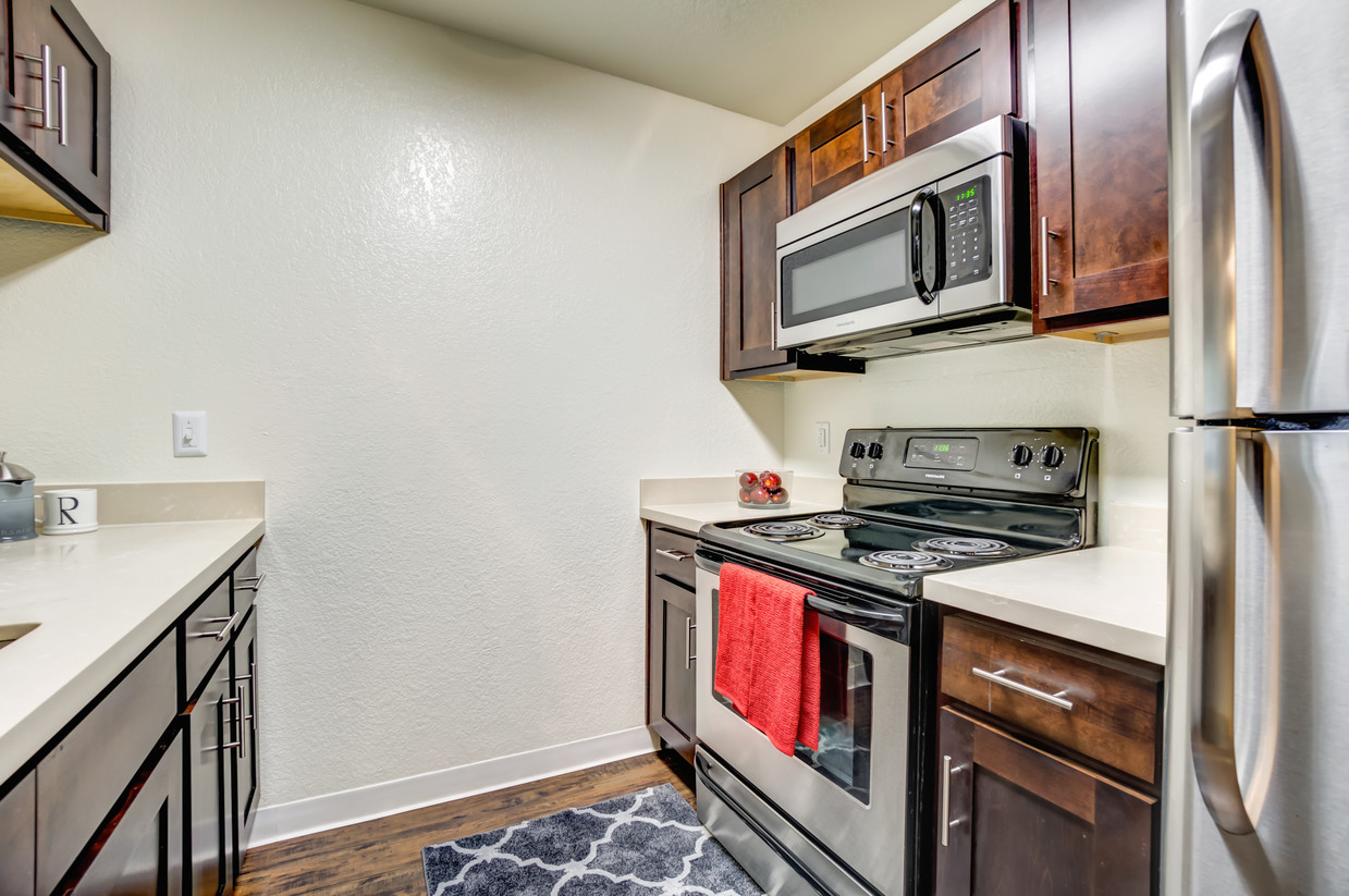 Serramonte Ridge Apartments Image 6