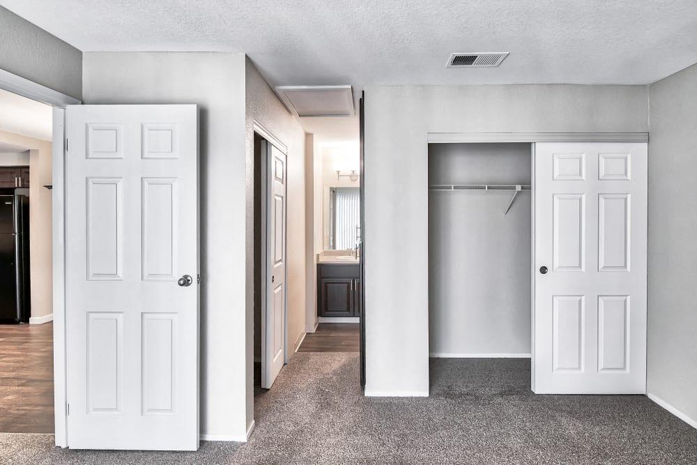 The Lodge at McCarran Ranch Apartment Homes Image 13