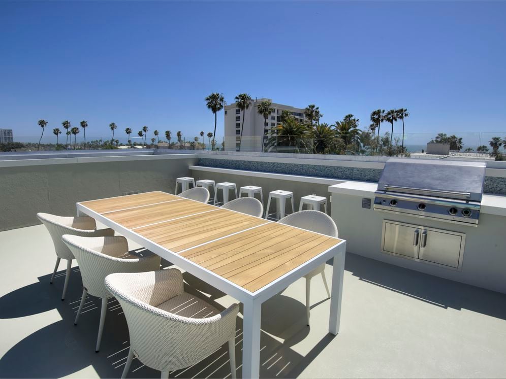Rooftop BBQ Area with Seating